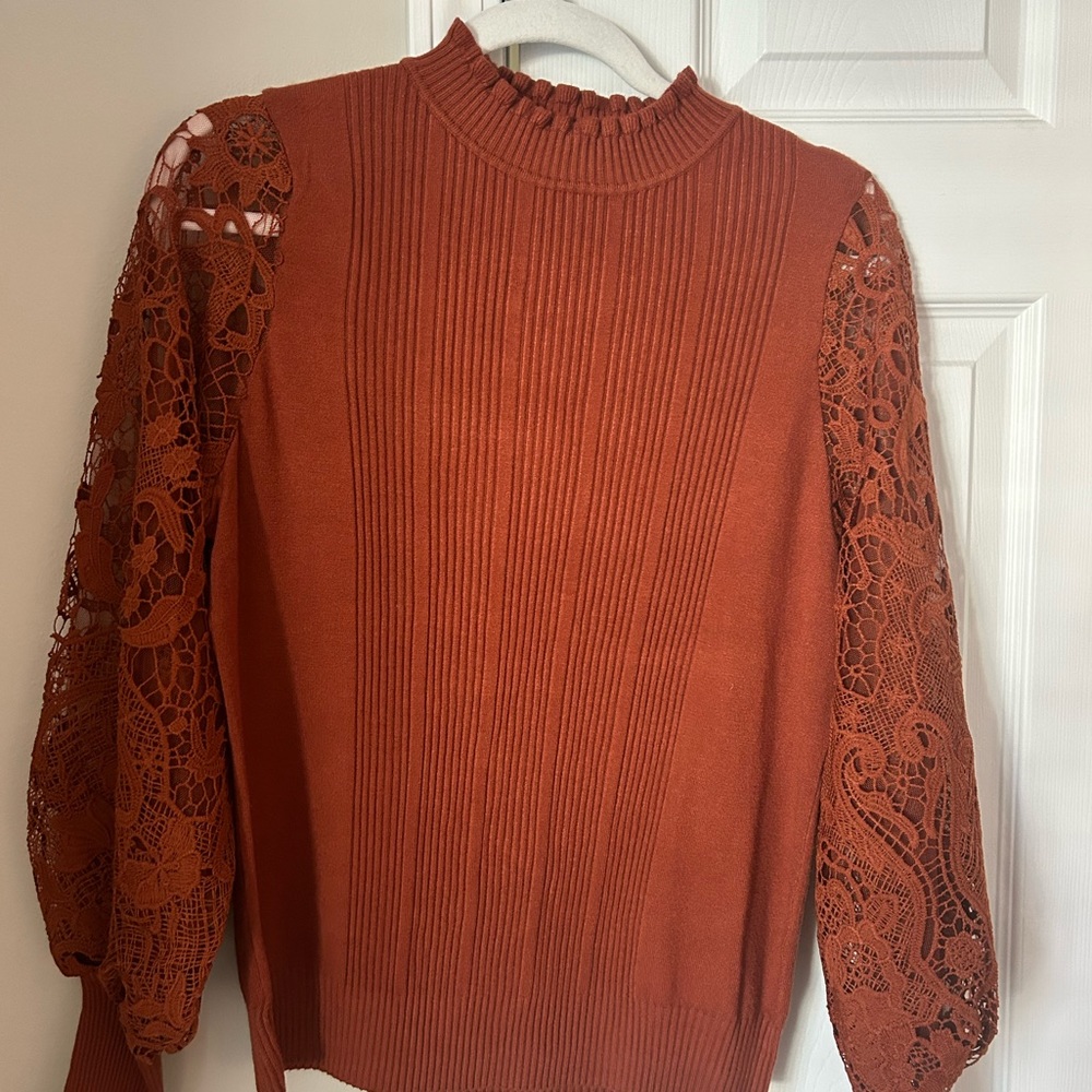 Burnt orange laced sleeve sweater